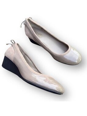 Chaps Irina Brown Tan Patent Leather Suede Wedge Pump Shoes Size 7 B